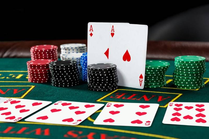 Sử dụng chiến thuật "Bluff" một cách thông minh